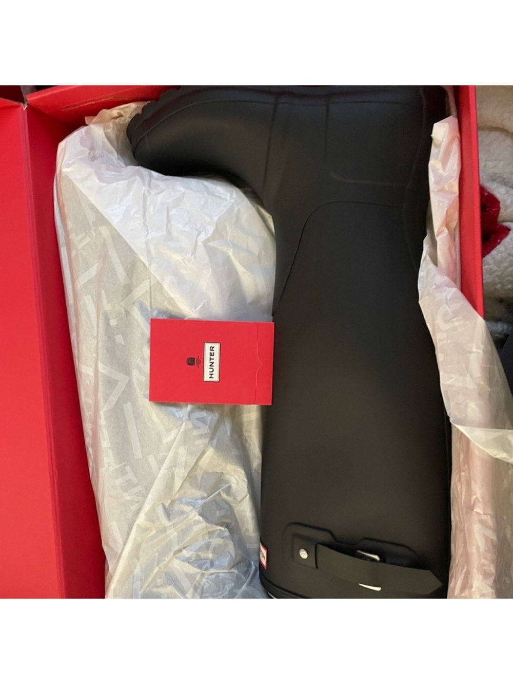 Hunter Matte Black Tall Rain Boot with Buckle • Size 9 New in Box - Picture 2 of 5
